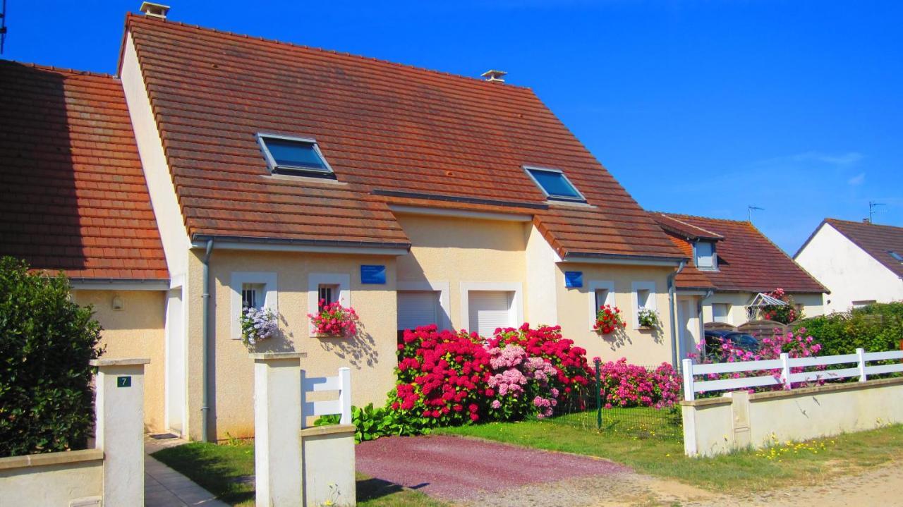 Location Barneville-Carteret à 100m de la plage Saint-Jean-de-la-Rivière Esterno foto